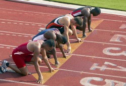 中国足彩竞彩网|波多尔斯基透露本赛季末或挂靴，身体多处疼痛成退役关键