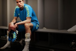 中国足彩竞彩网|破浪者与搁浅者，王晓瑞视角下的亚洲足球跃升与国足迷途