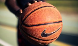 中国竞彩网：幽灵战绩告终！雷霆守护神杰伦·威廉姆斯明日复出，31胜1负神话背后的攻防密码揭晓