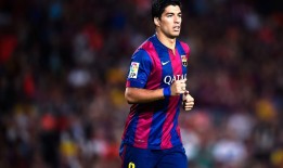 足彩网_泪洒绿茵，河南队咫尺之遥憾失冠军，两功勋老将的感人告别