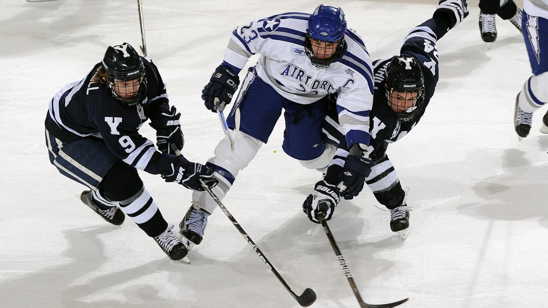 范志毅畅谈国足热血征程，邓超动情落泪